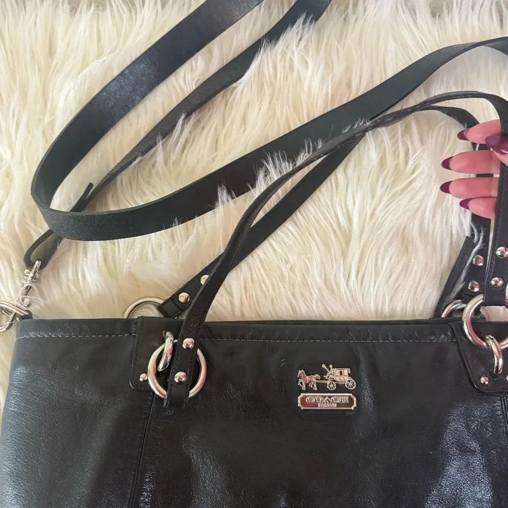 Coach Mia black leather tote shoulder bag - Picture 2 of 6